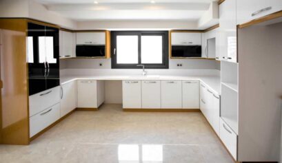Kitchen Cabinet