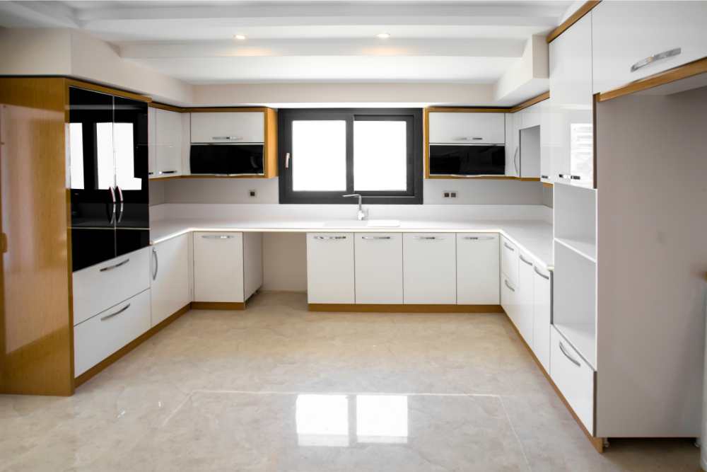 Kitchen Cabinet