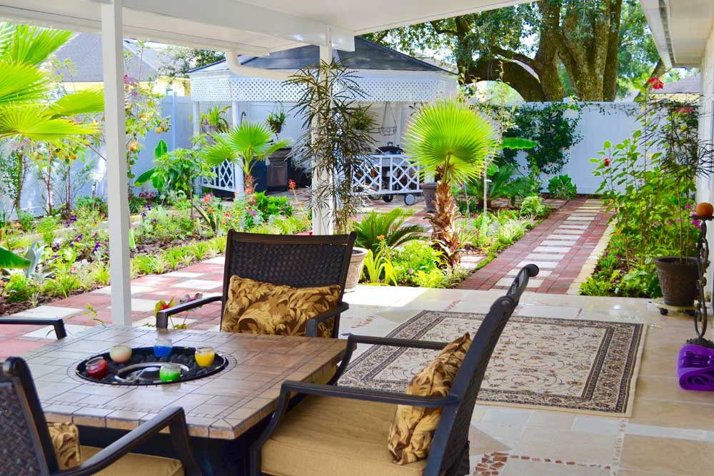 Small-Space-Outdoo